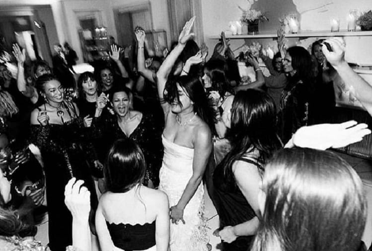 Priyanka Chopra and Nick Jonas mother dance video viral