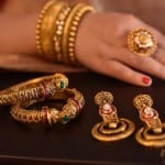 gold prices down by 50 rupees, sensex up by 160 points on closing