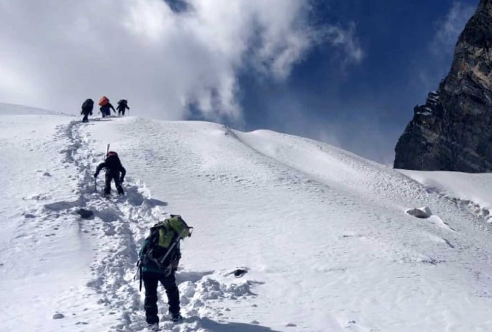 Mountaineer stuck in Snowstorm on panchachuli mountain peak