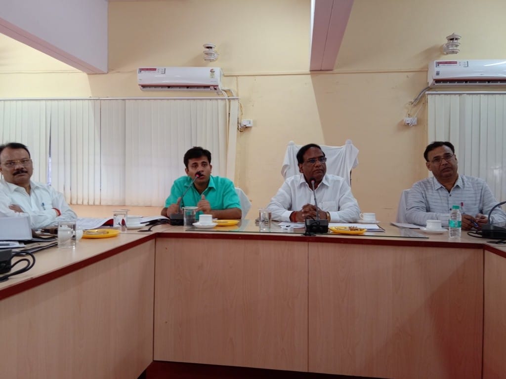 Include names of characters in voter list