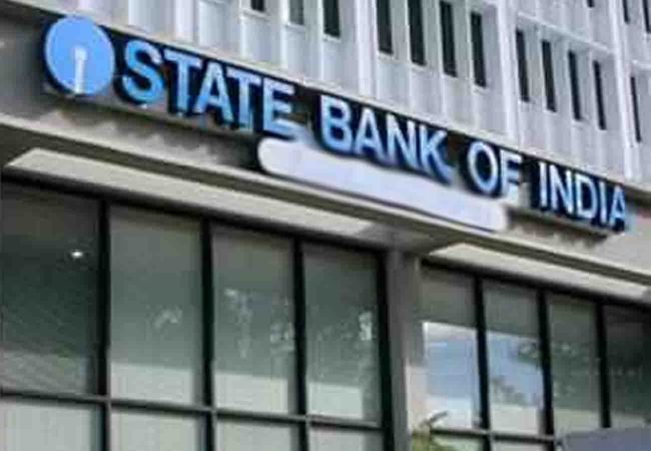 Big news for SBI account holders, bank fixed the limit to withdraw cash