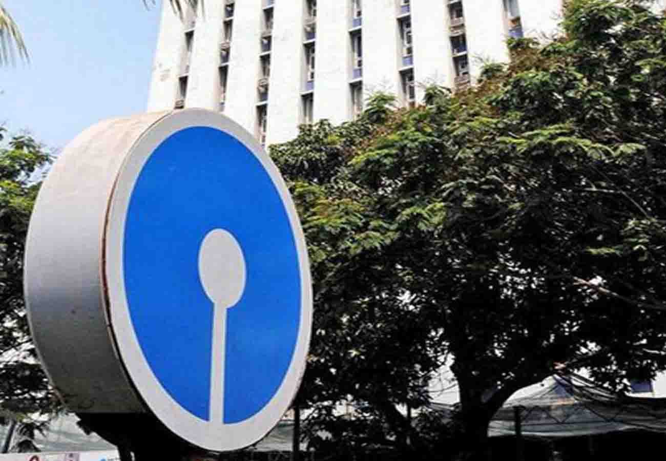 Big news for SBI account holders, bank fixed the limit to withdraw cash