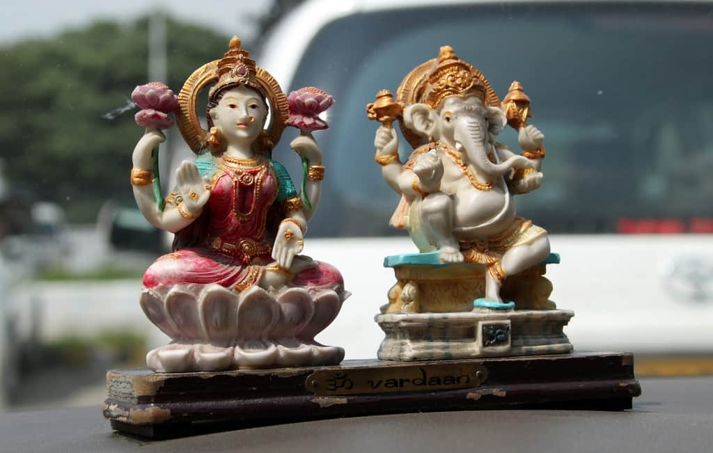 diwali 2018 do not gift these things to your loved ones