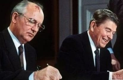 World in under threat of Nuclear War