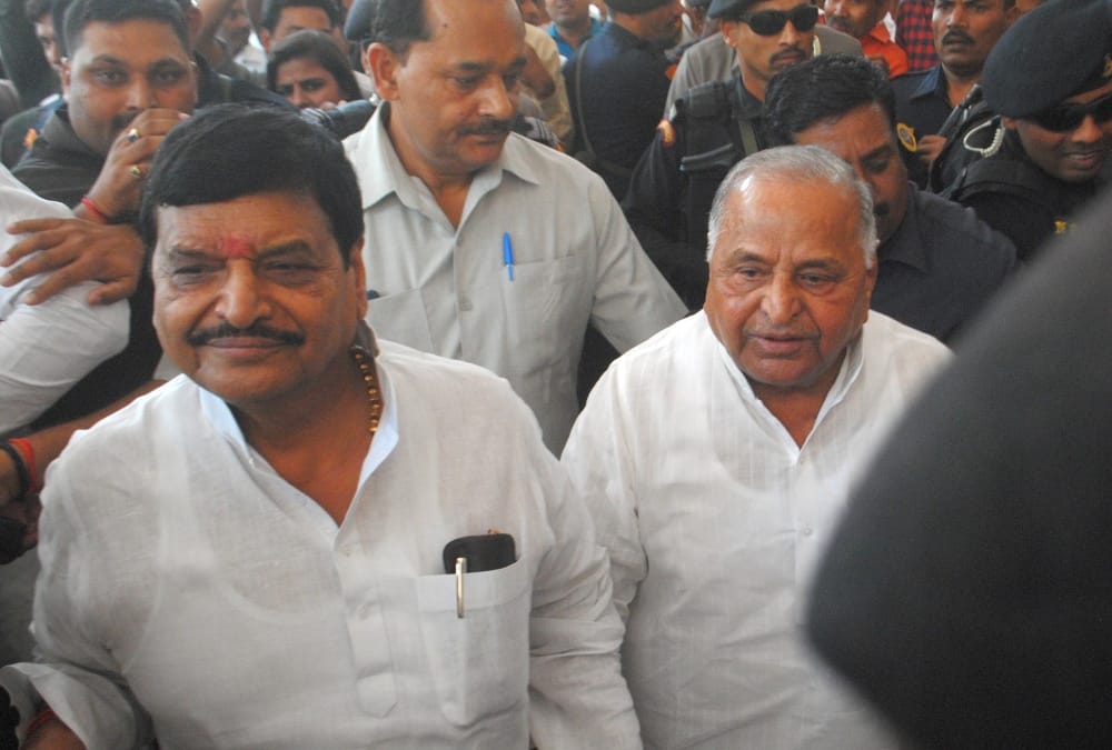 Shivpal Yadav party celebrates birthday of Mulayam Singh Yadav