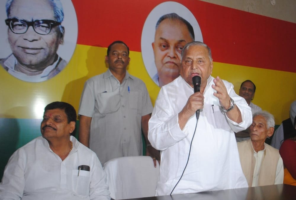 political pundits are confused on mulayam singh yadav's role.