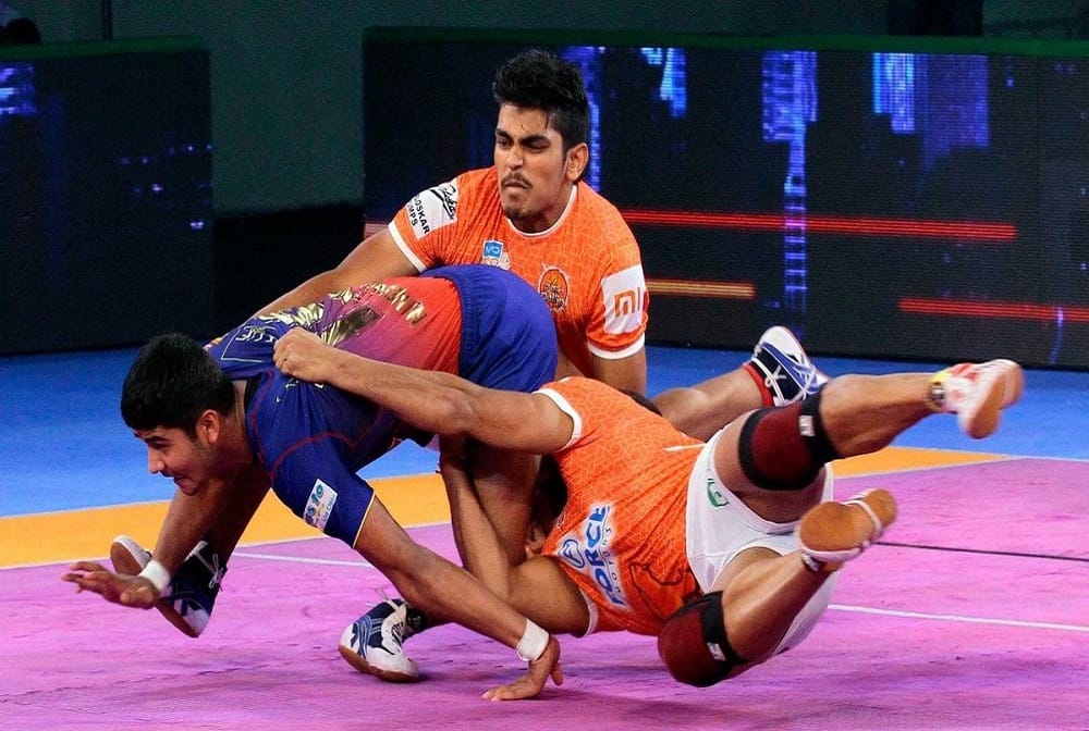 Dabang Delhi K.C. vs Puneri Paltan pro kabaddi 2018 live updates
