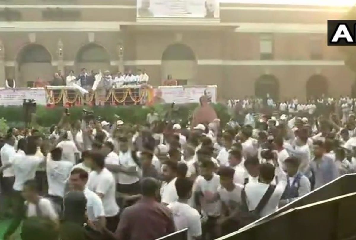 delhi run for unity sardar patel 143 birth anniversary statue of unity inaugurated by pm modi