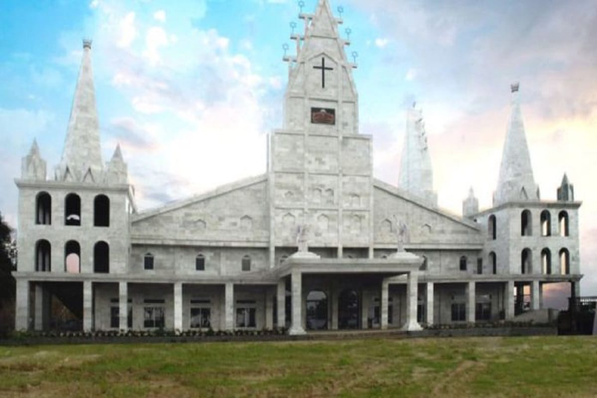 Attack of pastor of Canada largest church