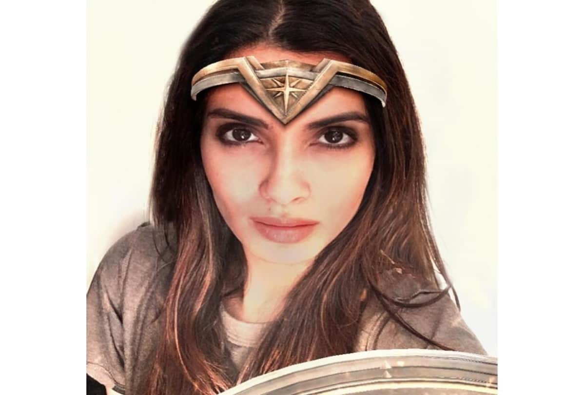 Sonam Kapoor Preity Zinta to Twinkle Khanna these bollywood actress celebrates Halloween-Day