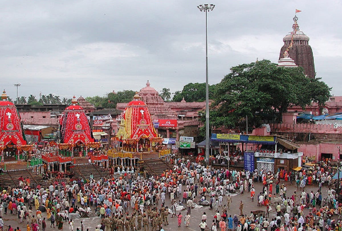 133 Pak Hindu pilgrims reach Jagannath temple amidst boast over Citizenship amendment law