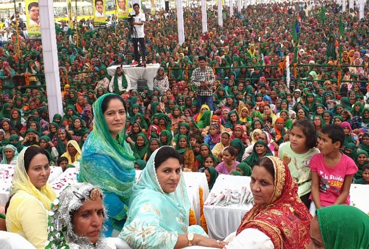 Naina Chautala rally in Bhiwani on Thursday