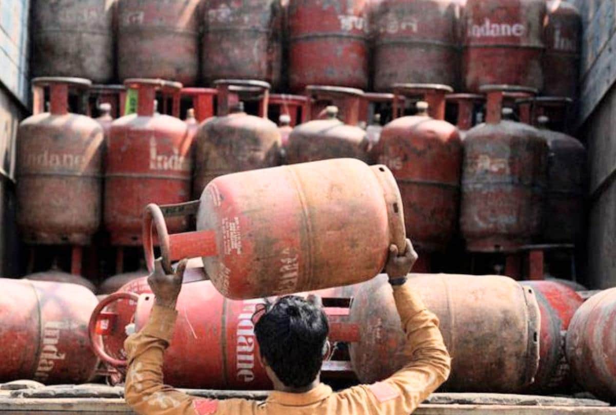 Lpg gas cylinder rate decrease 53 rupees in March 2020
