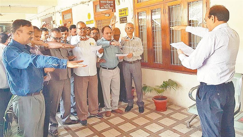 Resolution of national unity taken on the birth anniversary of Iron Man