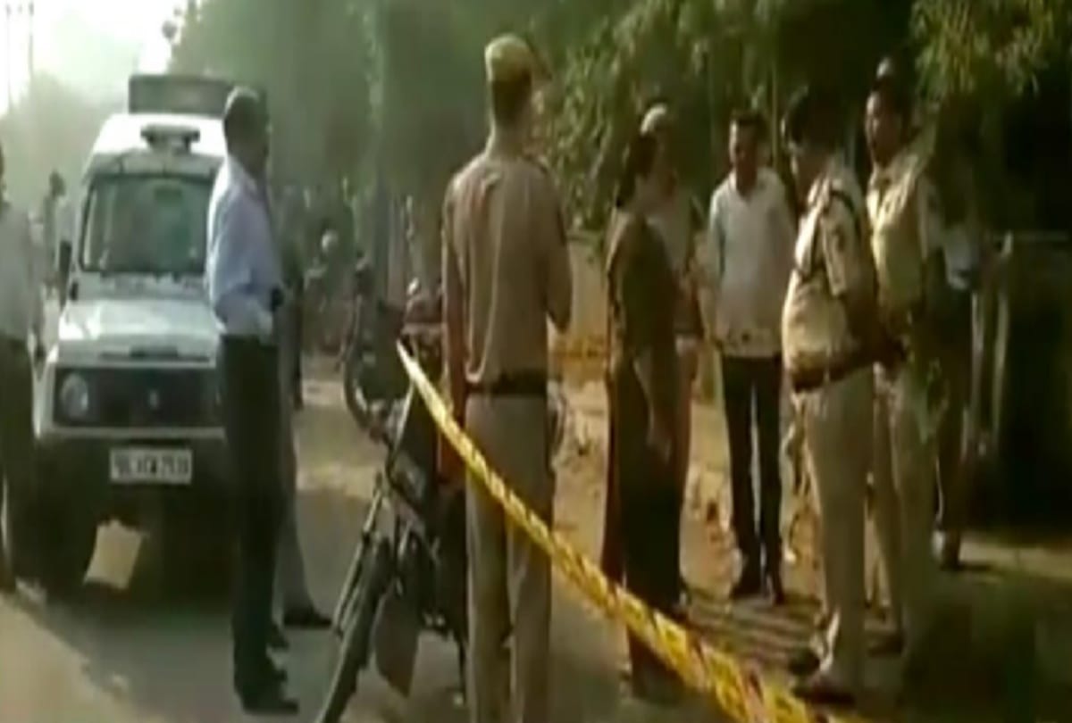 handkerchief lead delhi police to accused couple who murder 14 year old girl in timarpur