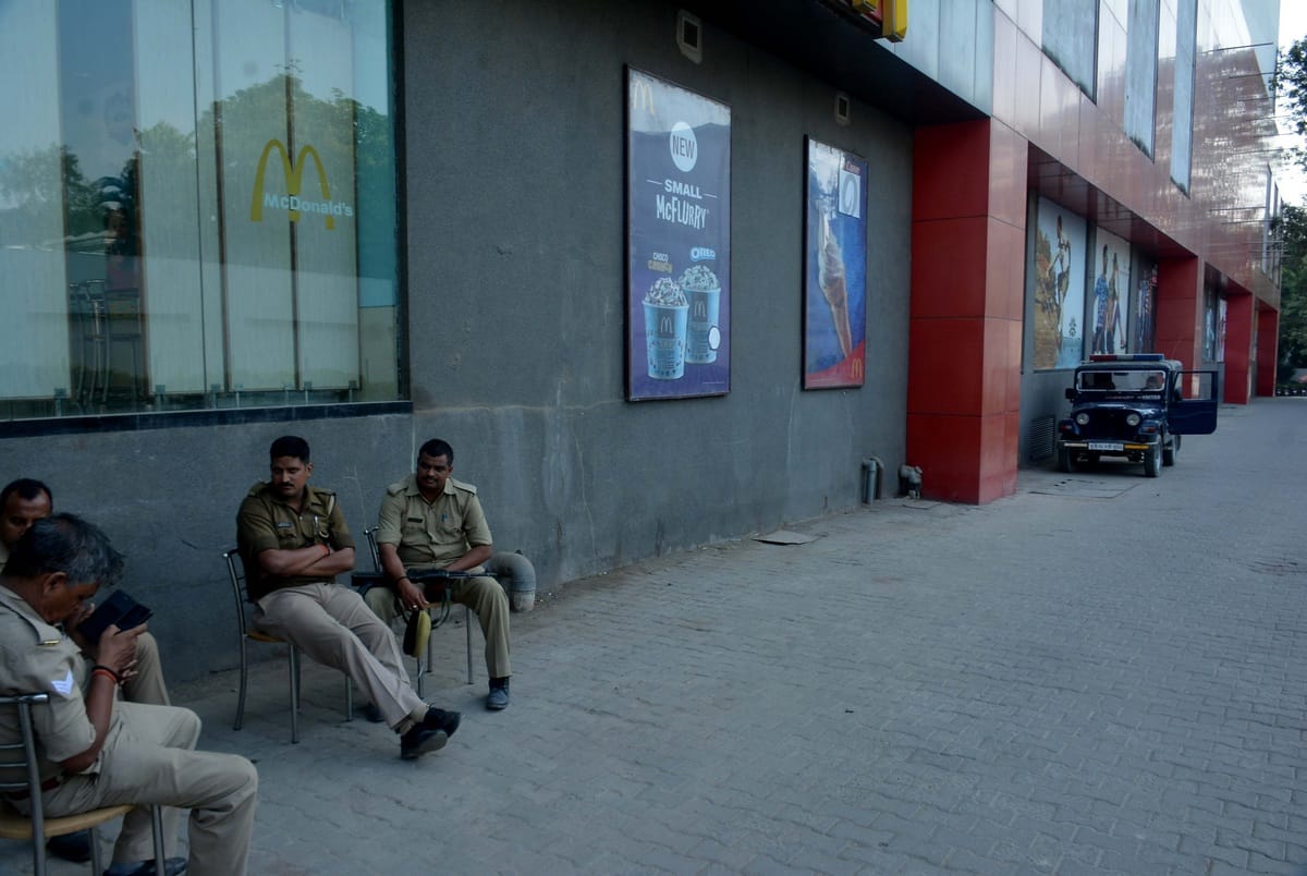 Varanasi JHV mall see the photos after the firing incident