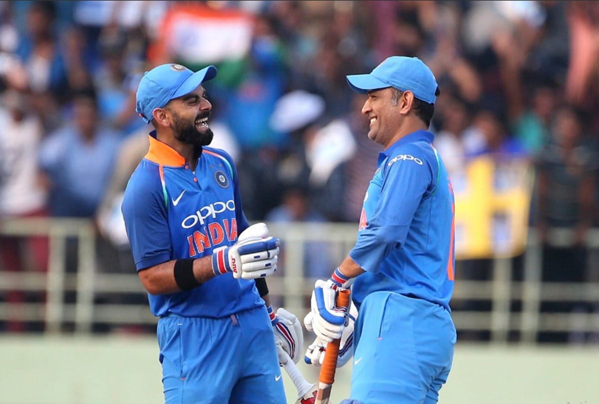 Virat Kohli praised Ms dhoni after memorable Adelaide Oval win against Australia