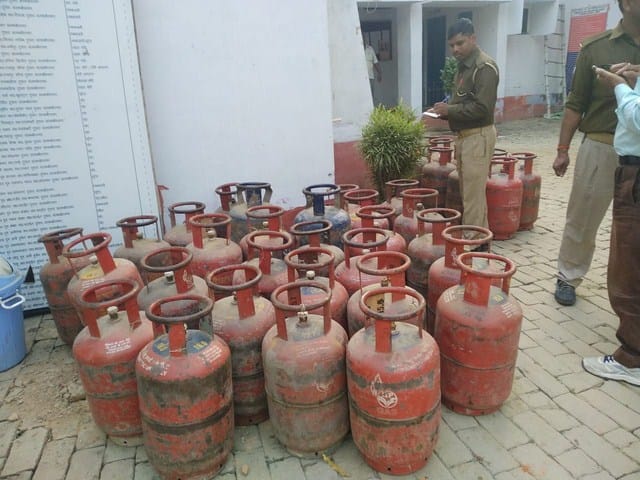 44 illegal cylinders found in Chopamari