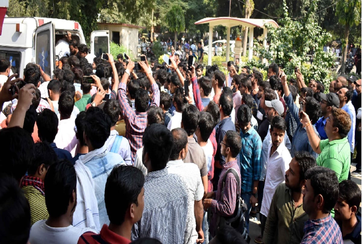 achyutananda murder case accused Ashutosh was very close to sumit shukla