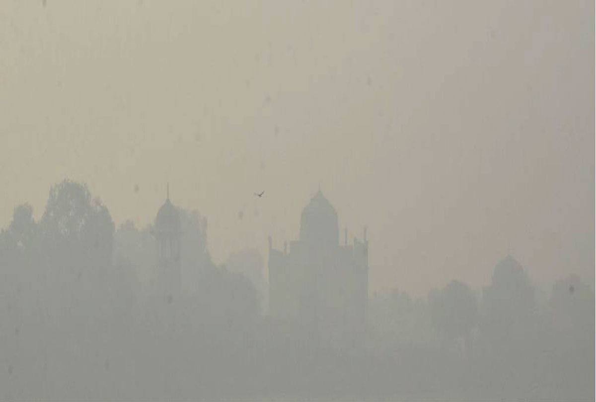 twenty five percent increase pollution comparison of previous year in agra