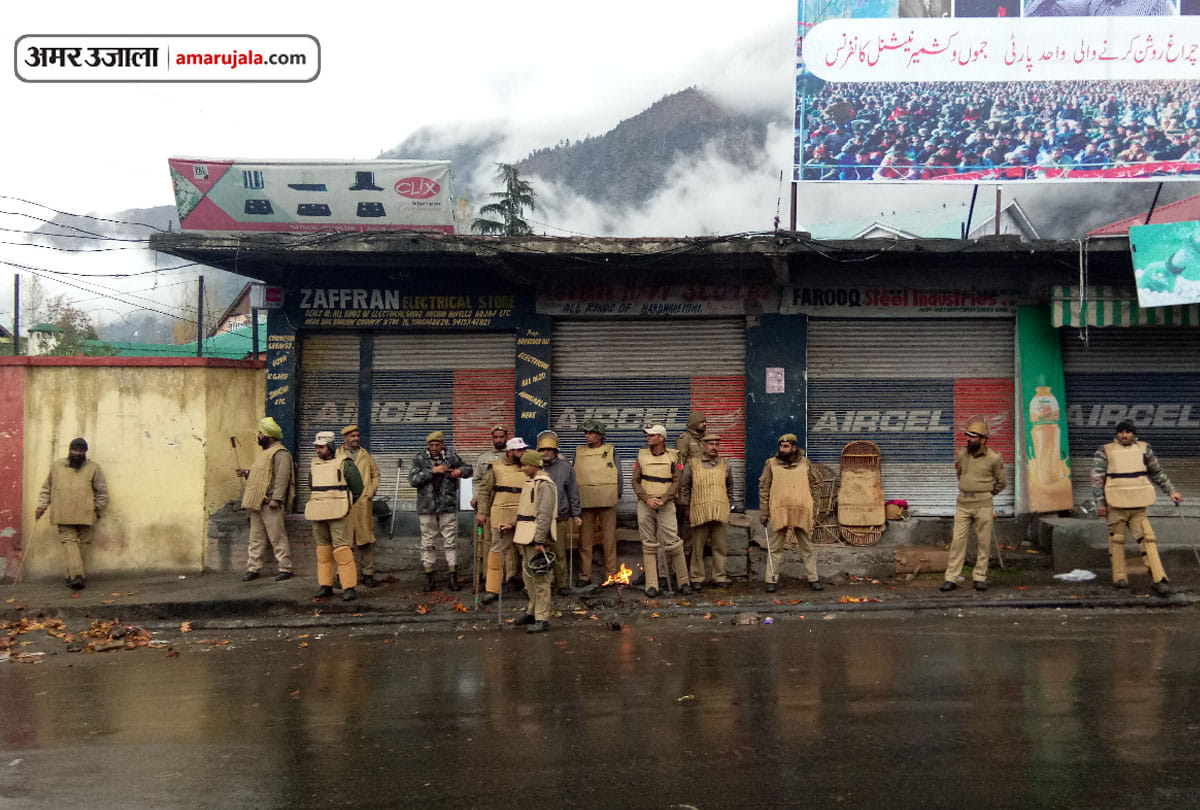 jammu kashmir bjp secretary murder case curfew removed for few hours from kishtwar for public