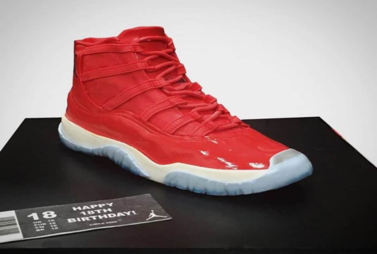 Worlds most Ingenious Cakes That Will Make Your Mouth Water