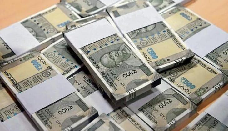 chhattisgarh election: more than 3 crore rs recovered in raipur during police checking