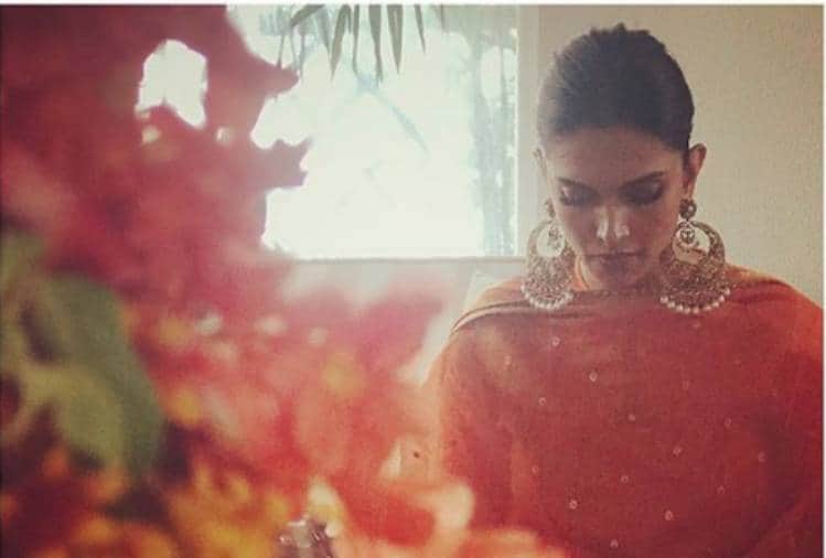 deepika padukone and ranveer singh marriage ritual start look at the photo