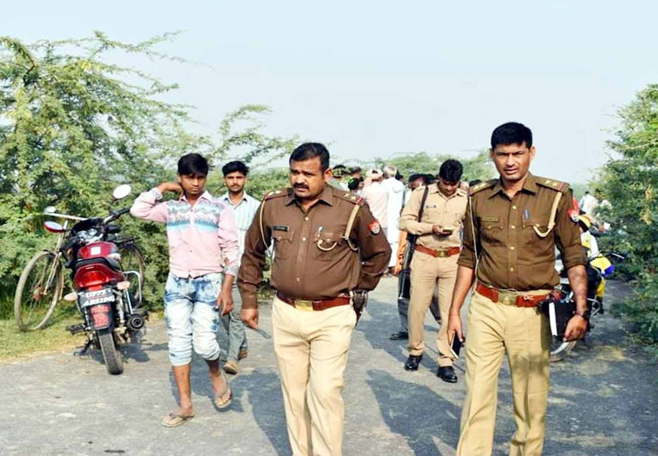 A Women dead body found in etawah