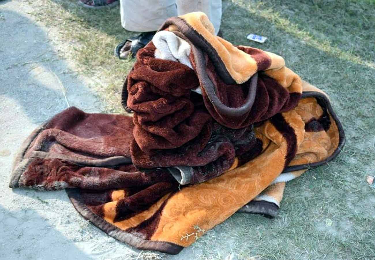 A Women dead body found in etawah