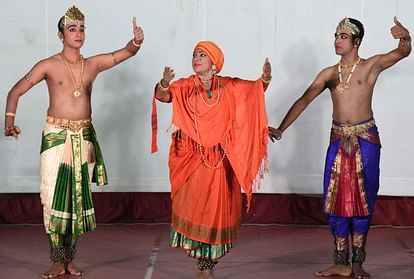 Malaysian artists presented Ramlila in Lucknow