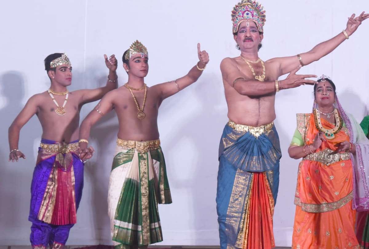 Malaysian artists presented Ramlila in Lucknow