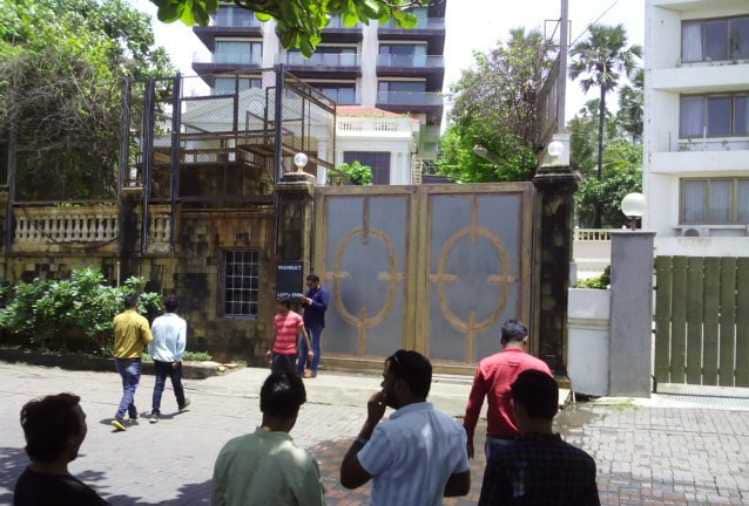 shah rukh khan house mannat photos and unknown facts