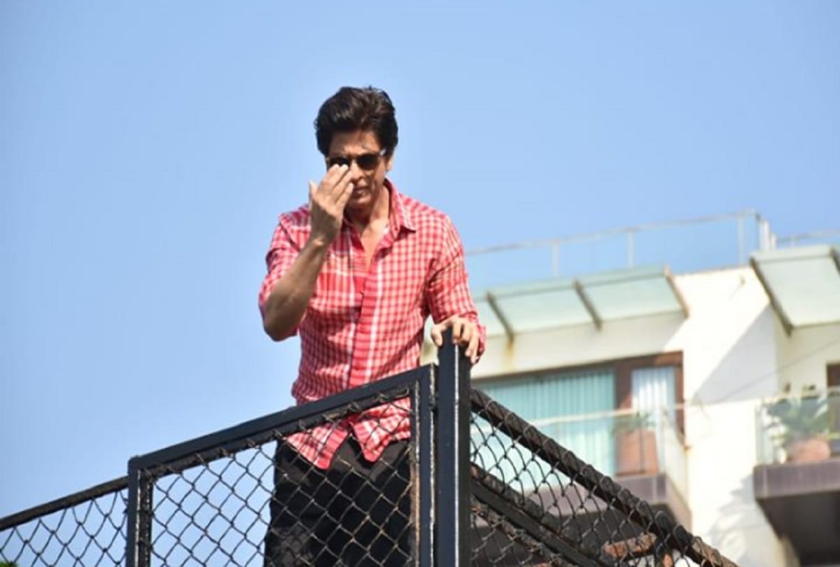jamia millia islamia wanted honorary doctorate to shahrukh khan
