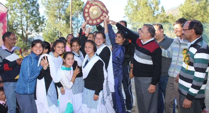 Dream, worship, spirit, Nirmala and Alka fight