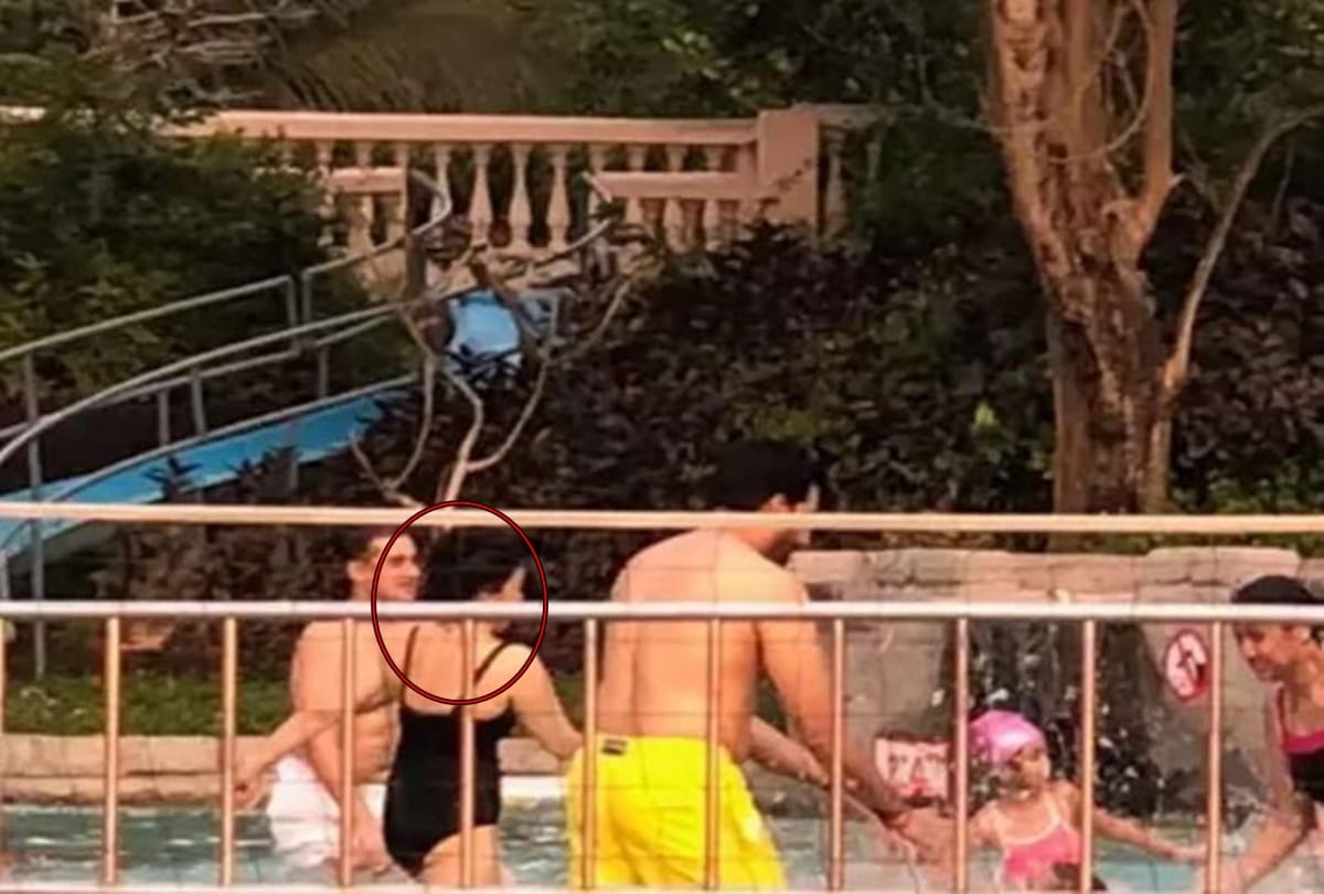 Aishwarya Rai Bachchan Looks hot in a Black Monokini