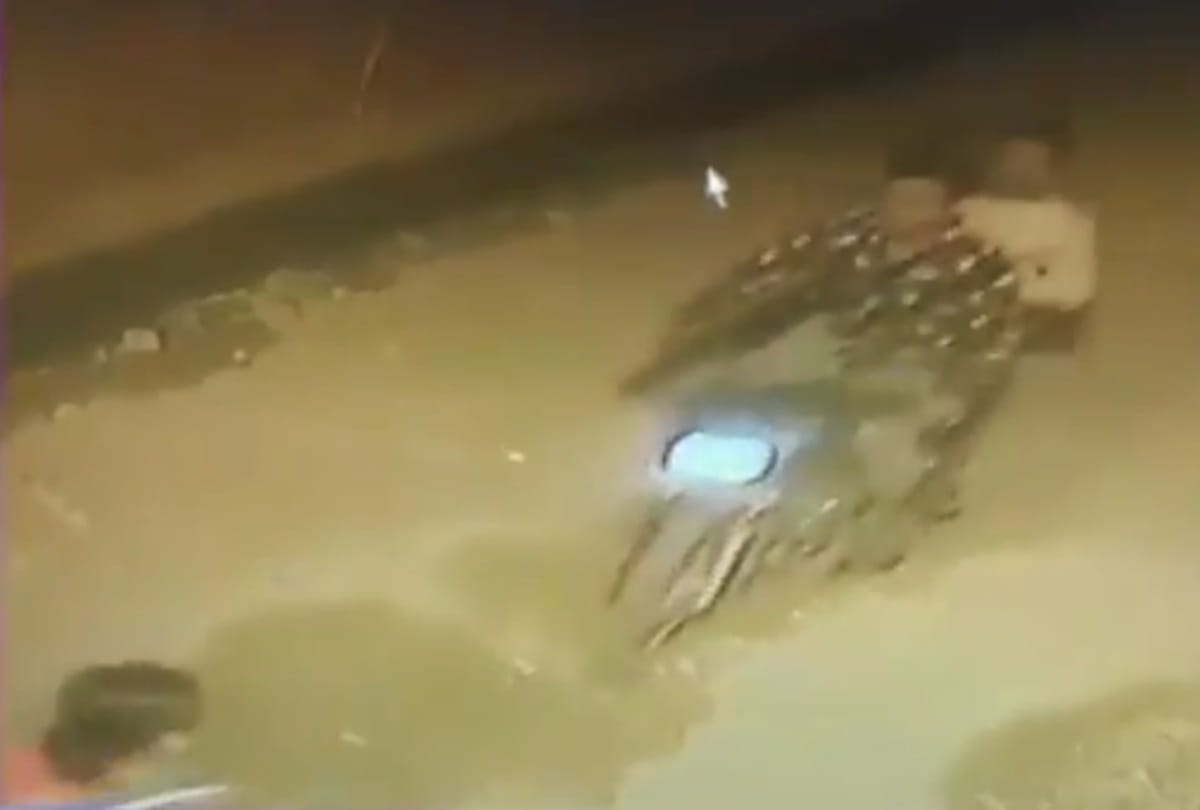 two bike borne assailant snatched chain of a woman in delhis dayalpur captured in cctv