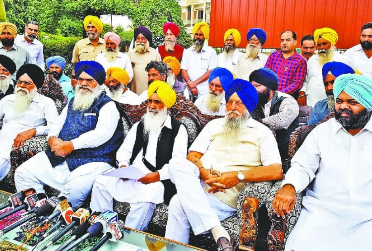 Sewa Singh Sekhwan resigns from Akali Dal
