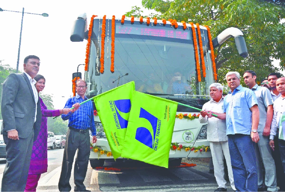 Delhi govt launches electric bus trial run