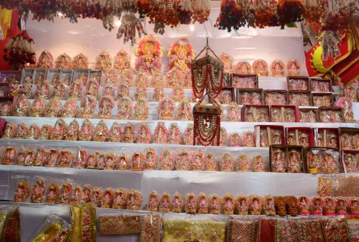 demand of desi jhalar on diwali in lucknow