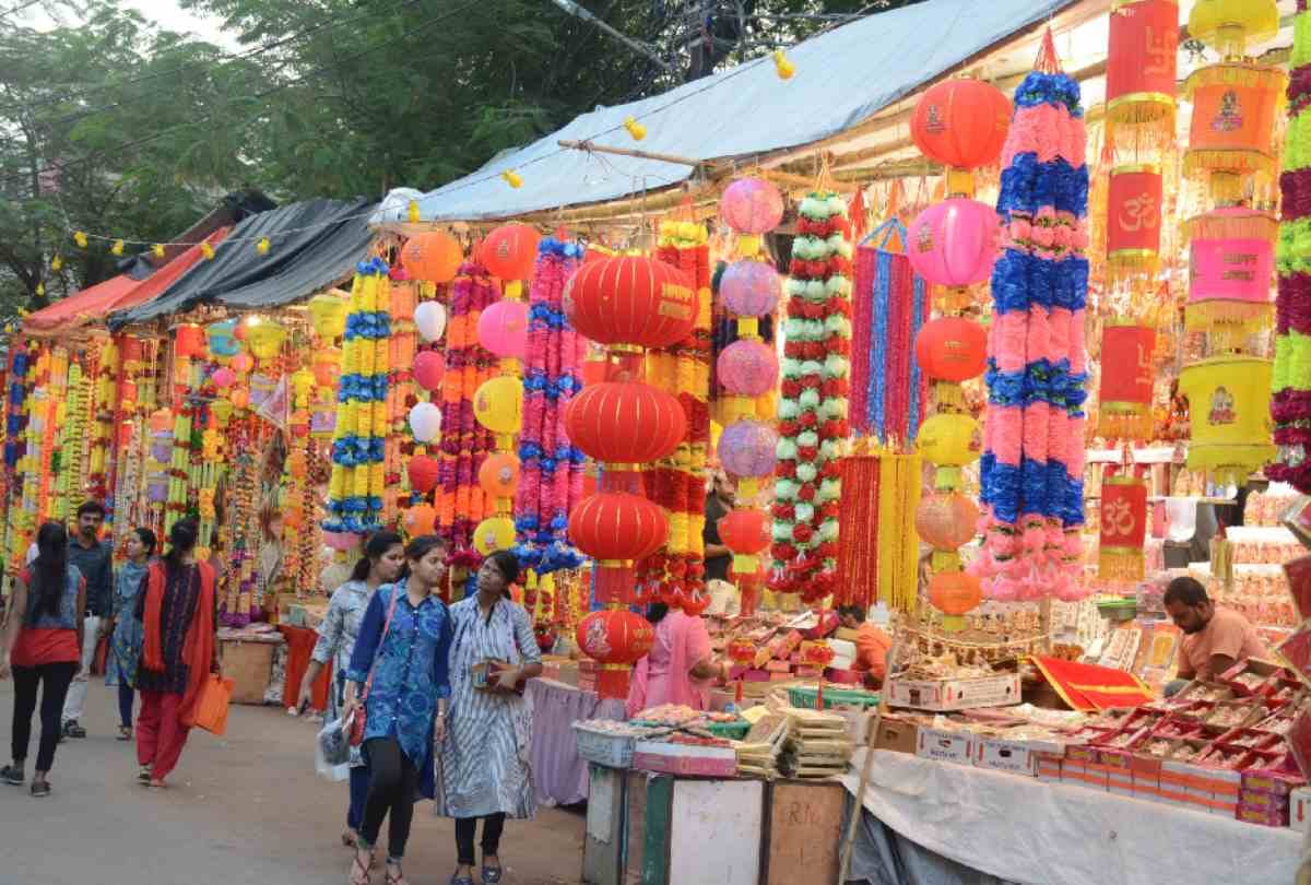 demand of desi jhalar on diwali in lucknow