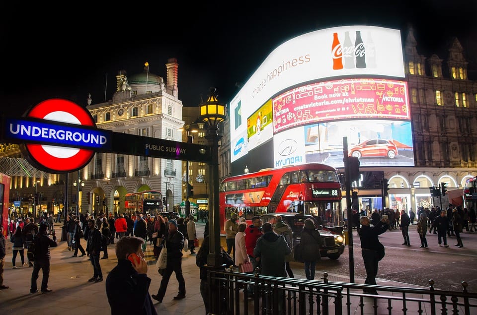 first time in 30 years London population drop due to coronavirus and Brexit