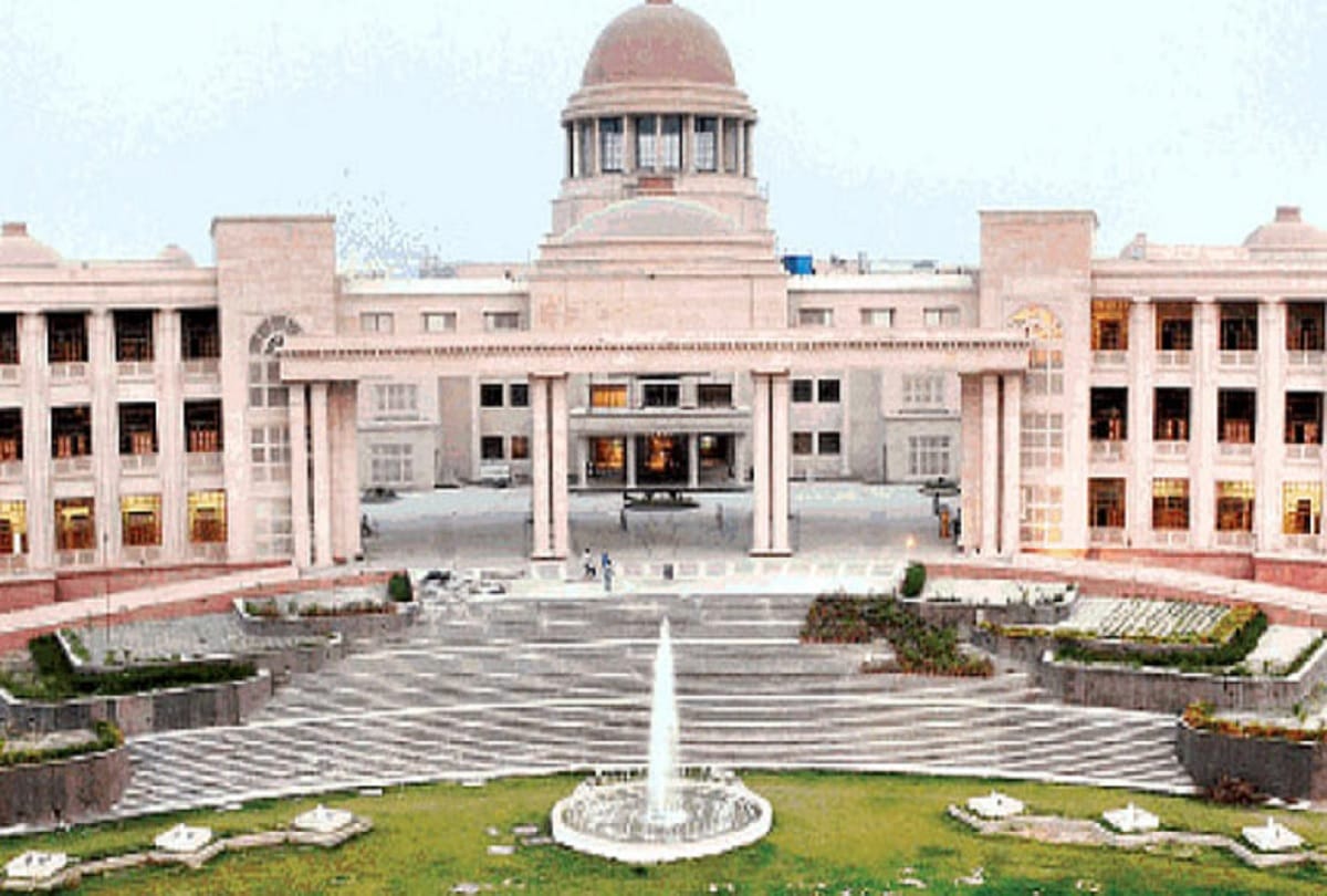 if underage kept illegal in custody then remuneration of 3000 given on daily basis says high court