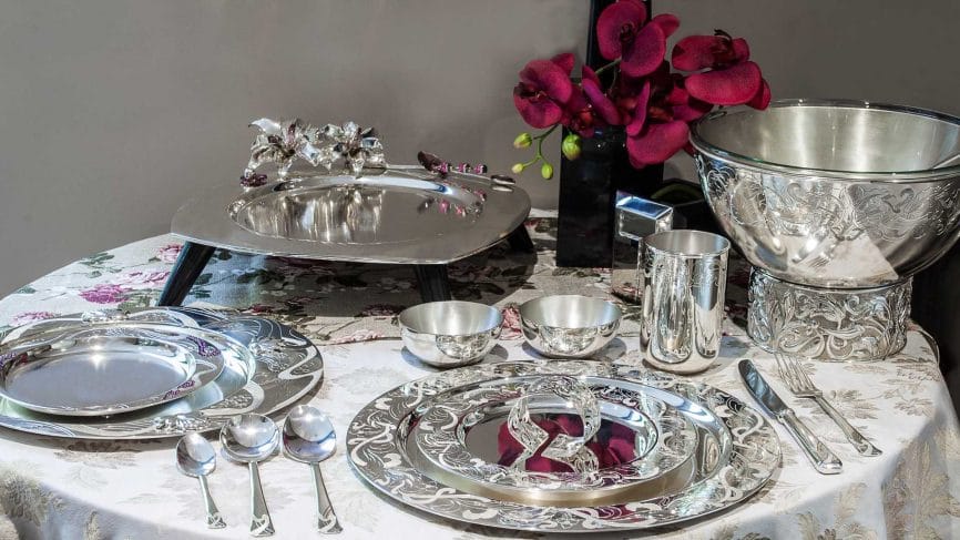 silver made dinner set in deepawali market