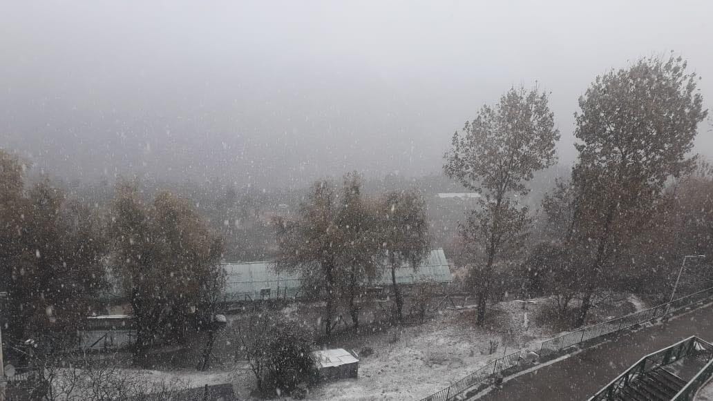 photos of fresh snowfall in chardham uttarakhand