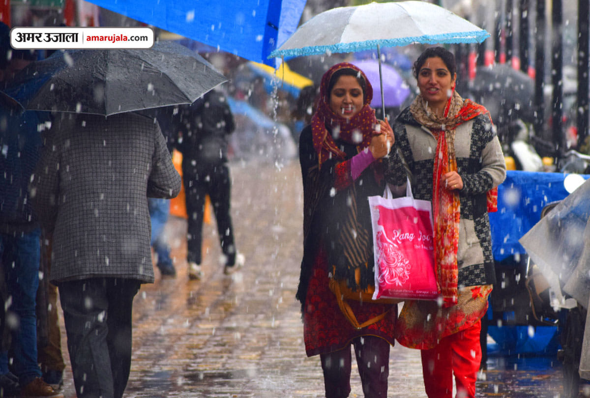 first snowfall in srinagar and gulmarg jammu kashmir