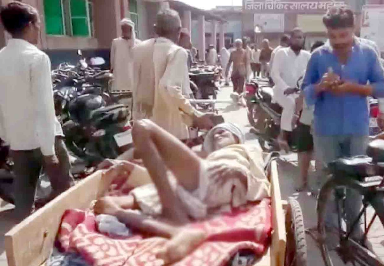 Son Carried father on animals' dead body carrying Rickshaw