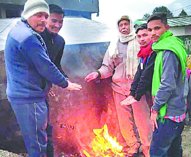 Snow and rain fall in high Himalayan region