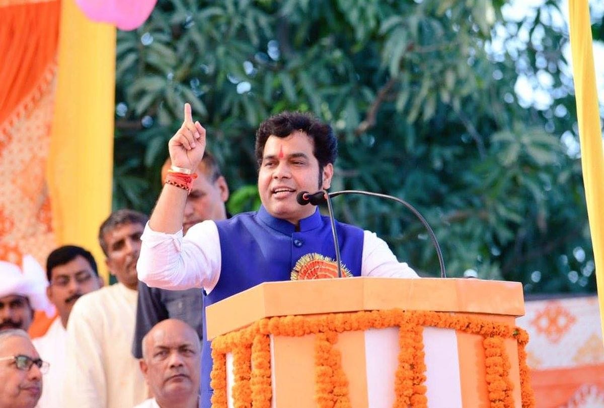 up minister shrikant sharma tweet on article 370 jammu kashmir issue