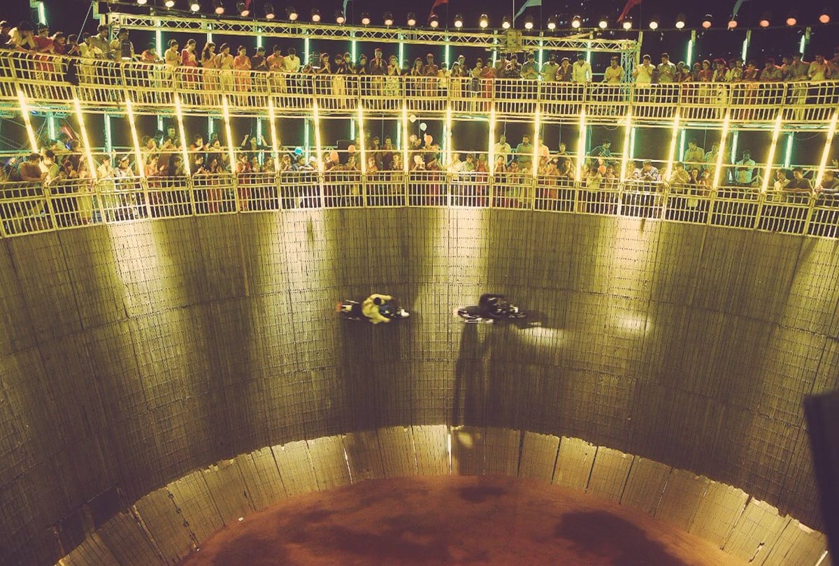 Salman khan stunt pic Maut ka Kuwan from the sets of bharat